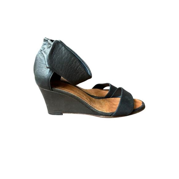 Chie Mihara Black Ruala Ankle Strap Wedge Heel Sandal - 36 / 6 - Picture 4 of 15